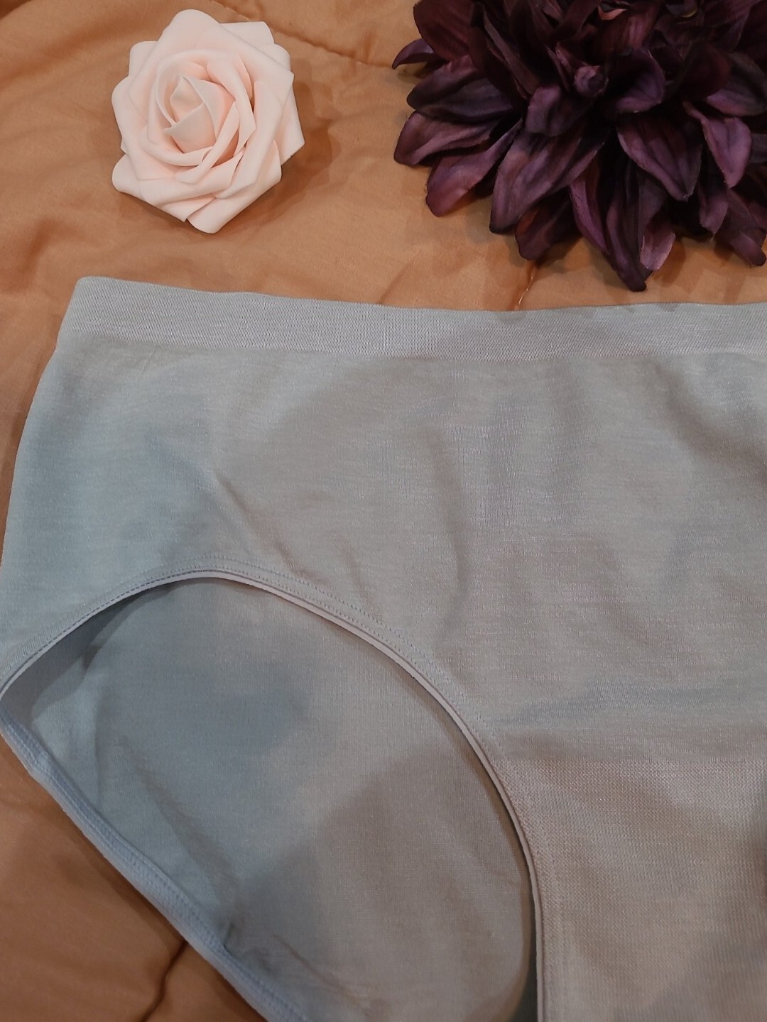 9/XXL JOCKEY Smooth & Shine Seamfree Stretch Gray Hipster 2187 nwt