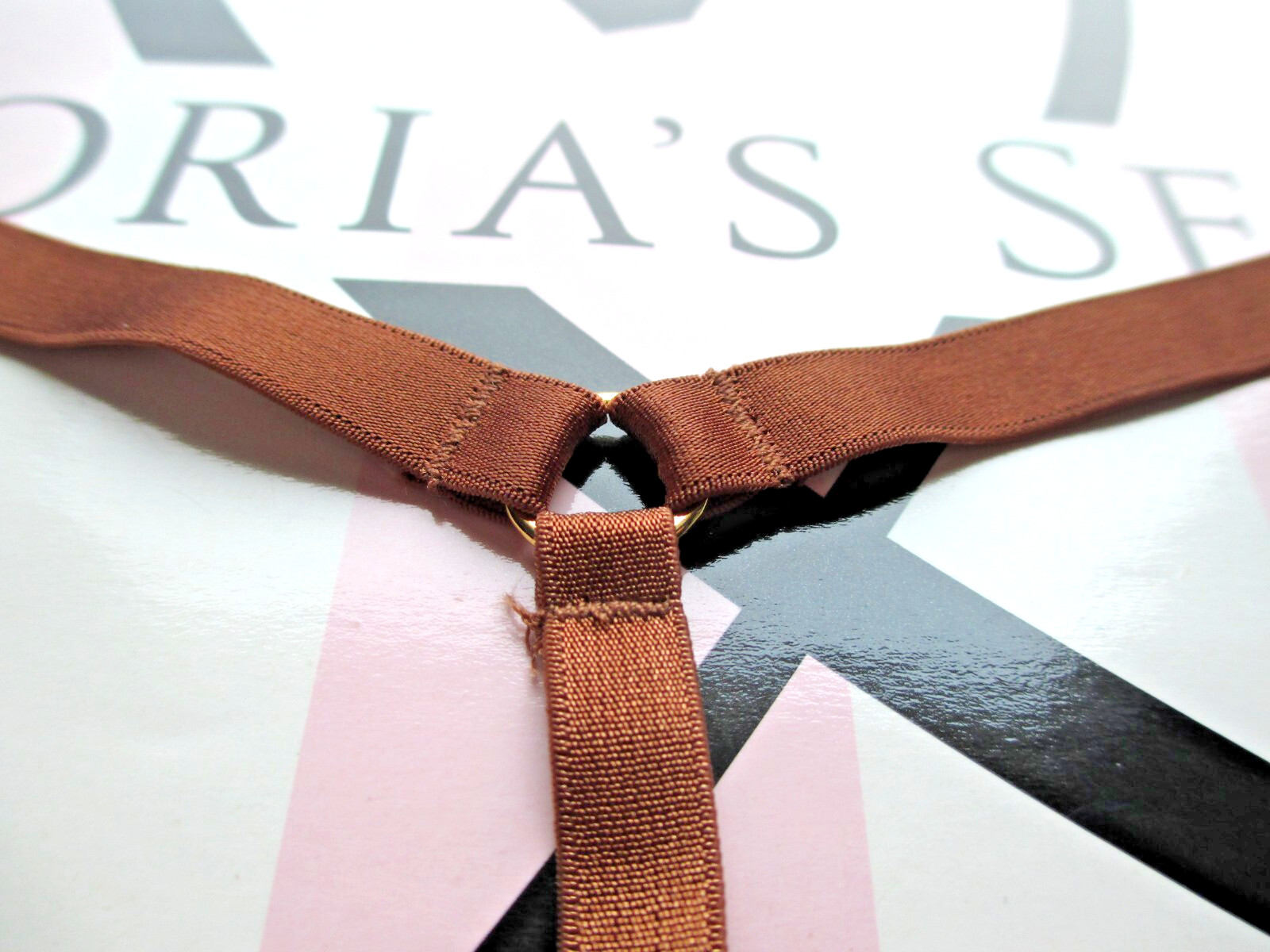 VICTORIA’S SECRET VERY SEXY V-String Thong Panty VS Palm Hardware Brown S M L XL