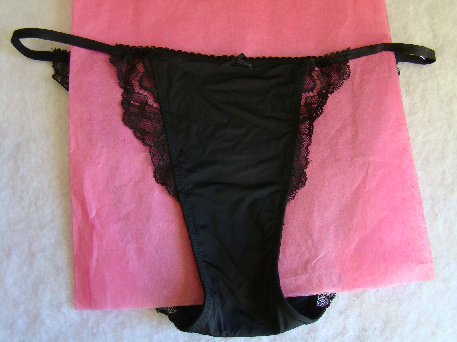 New Victoria’s Secret Dream Angel Black Floral Lace Strappy Sides String Bikini