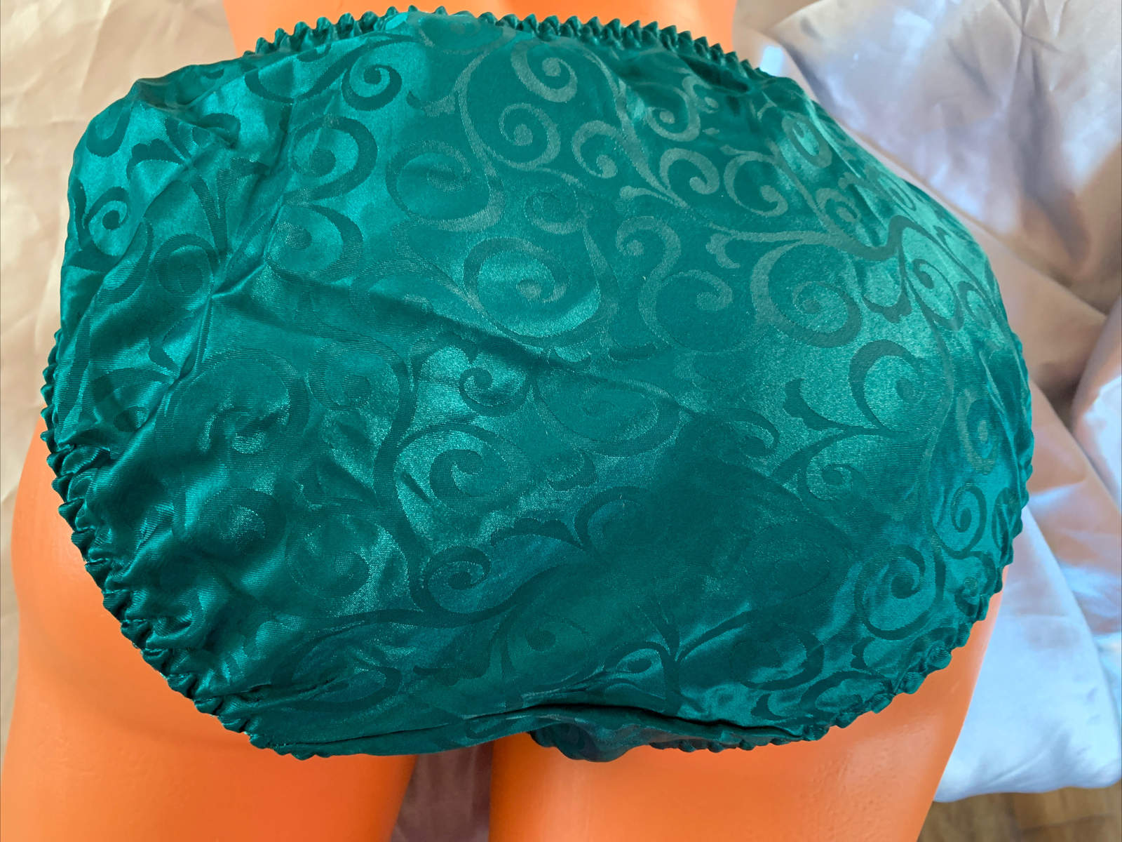 NWT VTG 100% Polyester Satin String Bikini Lace Panties SZ Small Dark Green