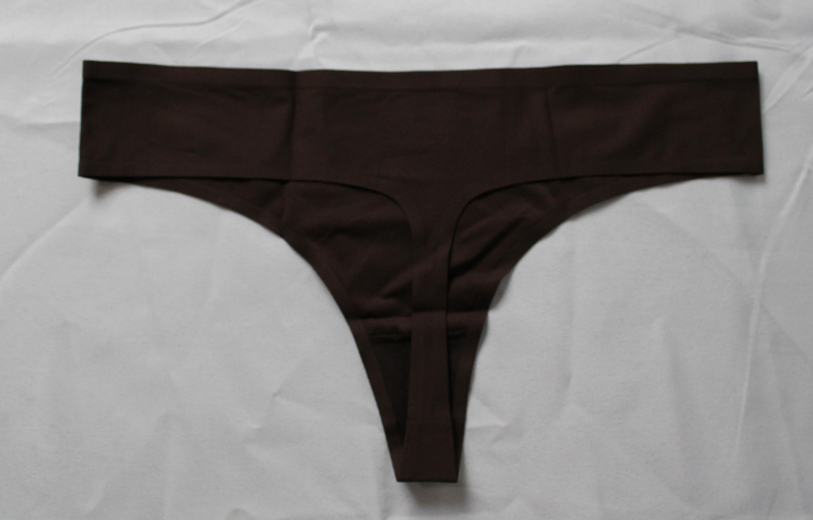 Thirdlove Women’s Smooth Zero Edge Invisible Thong AC2 Dark Brown Medium