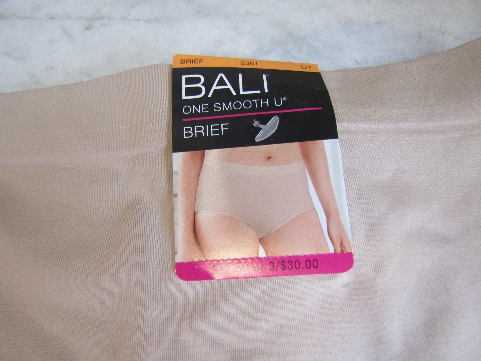 NWT Bali One Smooth U Comfort Stretch Brief Panty Nylon Women’s Size L/7