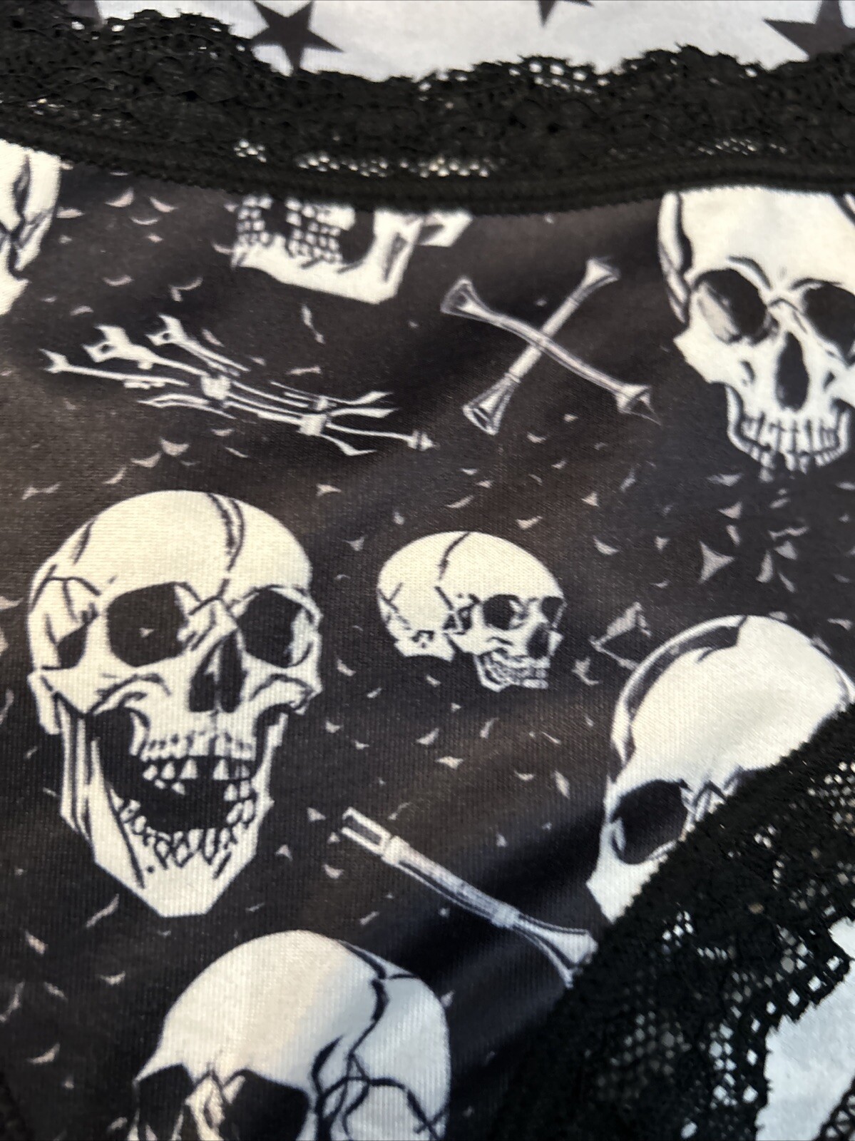 Morvia 3pk lace trim goth Skater Emo panties S Skulls, Cross & Bones & Stars