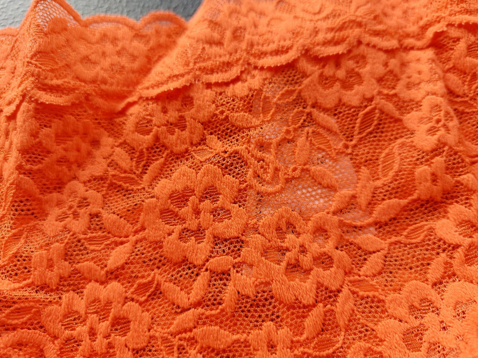 NWT VICTORIA SECRET The Lacie Cheeky Panty Wild Orange Size Large (408)