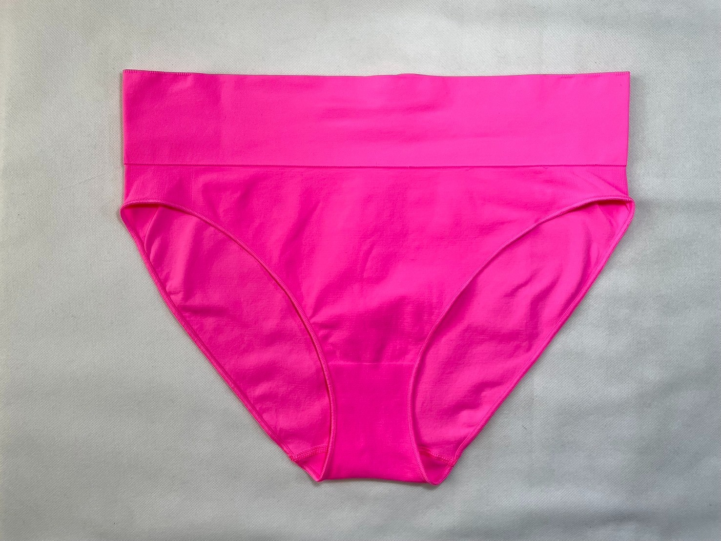 NWT Adidas Women’s XXL 720 Degree Seamless Hi-Leg Brief Style- 4A4H62 Lucid Pink