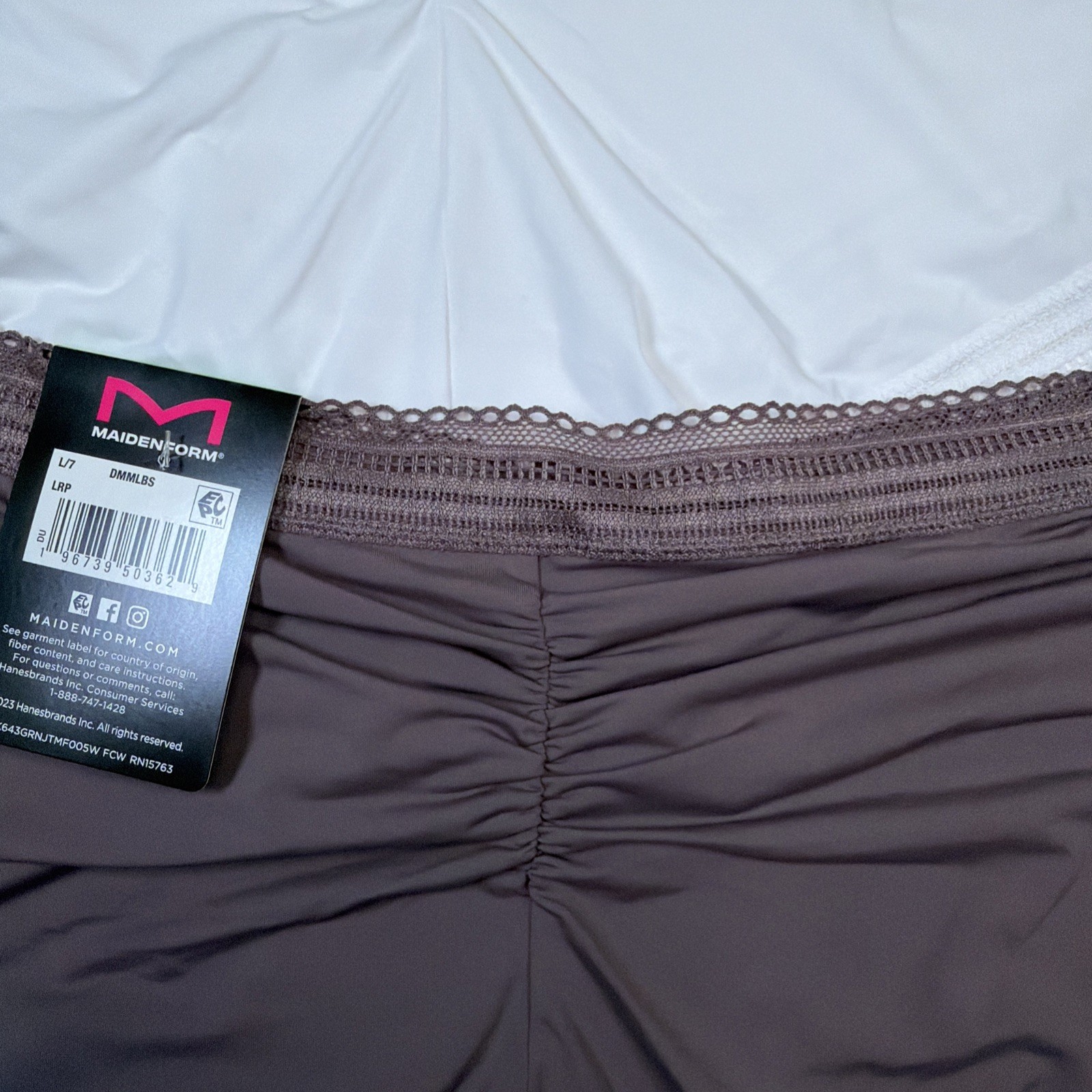 Maidenform One Fab Fit Boyshort Full Coverage 2 Pack L/7 DMMLBS New