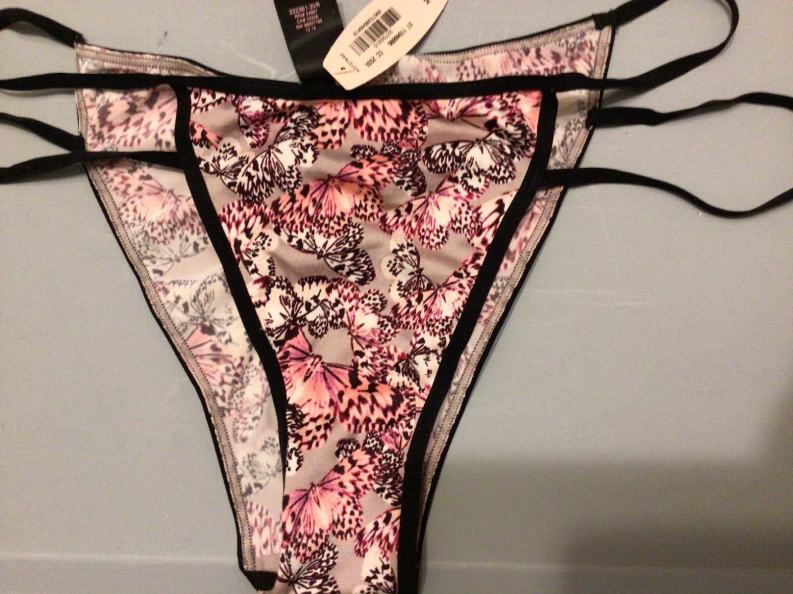NWT Victoria’s Secret VERY SEXY Pink Butterflies Vintage Double String Panties M