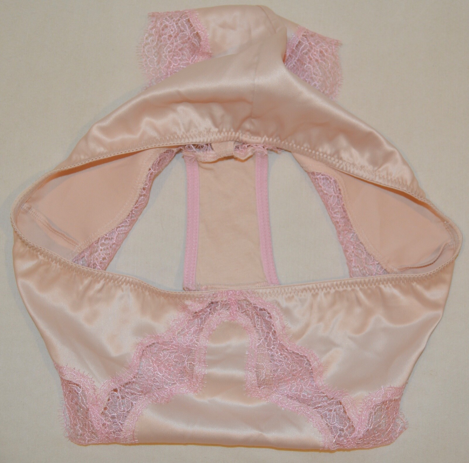 Victoria’s Secret Dream Angles Brazillian /Slip Panty Cream Pink Size Med NWT