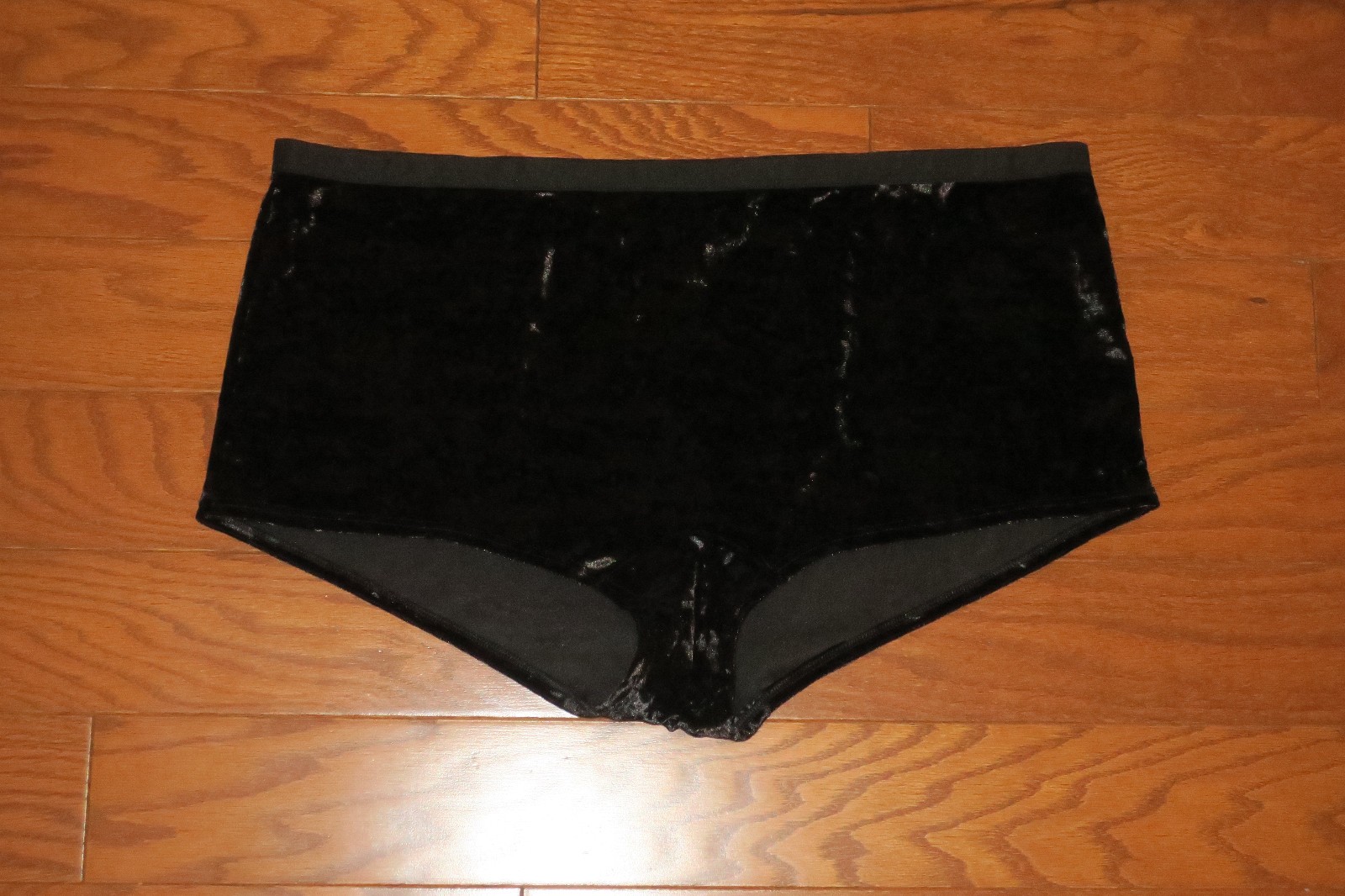 XL ❤️ Victoria’s Secret Boyshort ❤️ Panties VELVET VELOUR BLACK BEND Boy Shorts