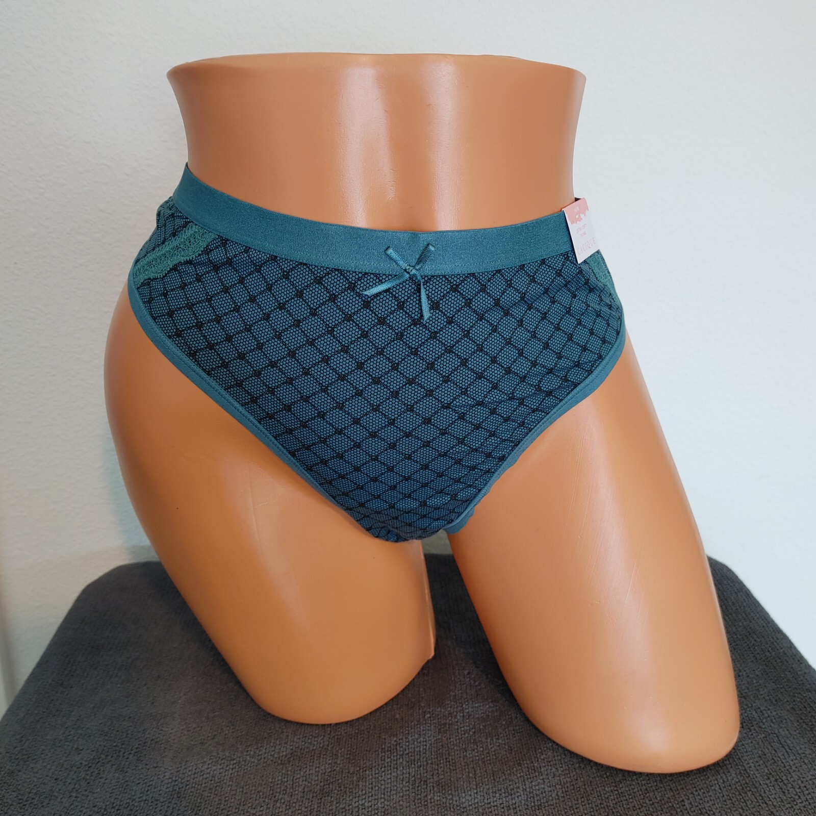 Lane Bryant Cacique Extra Soft Thong 14/16 Plus Panties Green Black Check Plaid