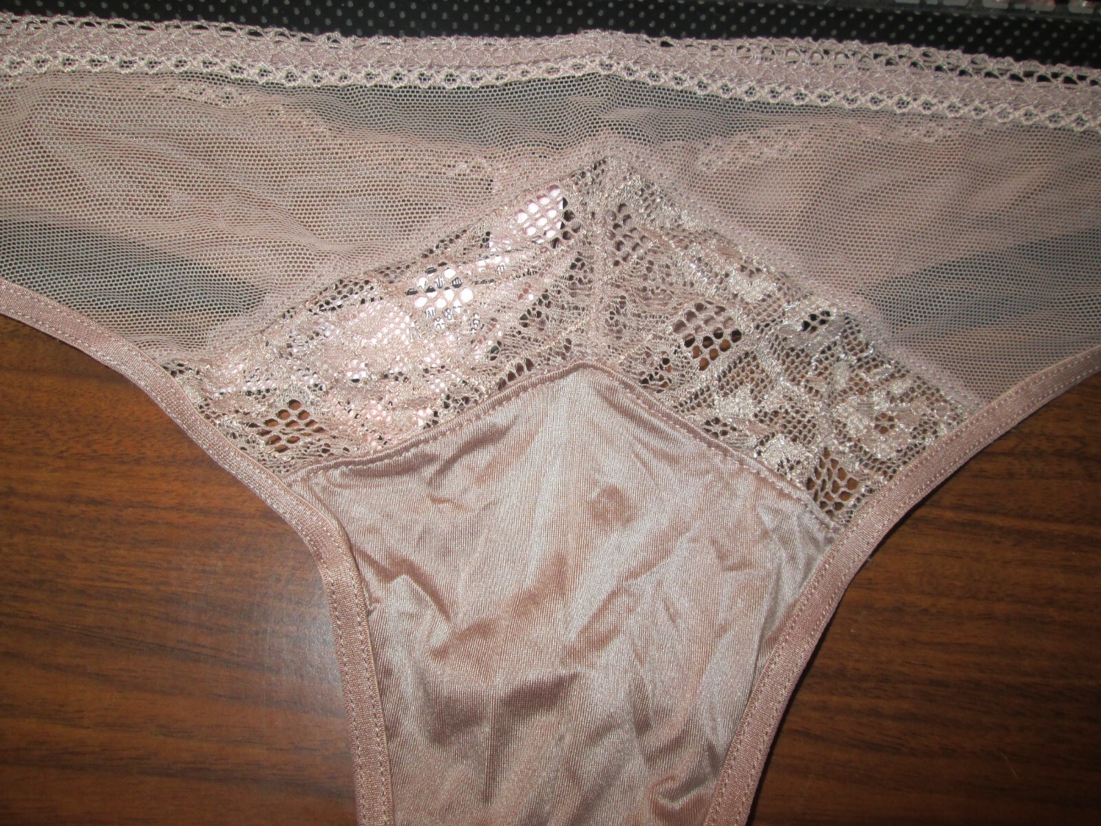 New w/Tag Victoria’s Secret💗🖤Body by Vic Thong or Hiphugger🖤S,M