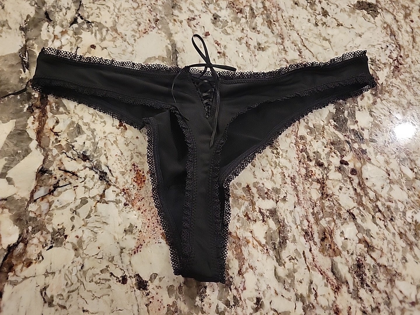 Victoria’s Secret SEXY LITTLE THINGS Smooth Lace-Up Rare Vintage L Thong Panties