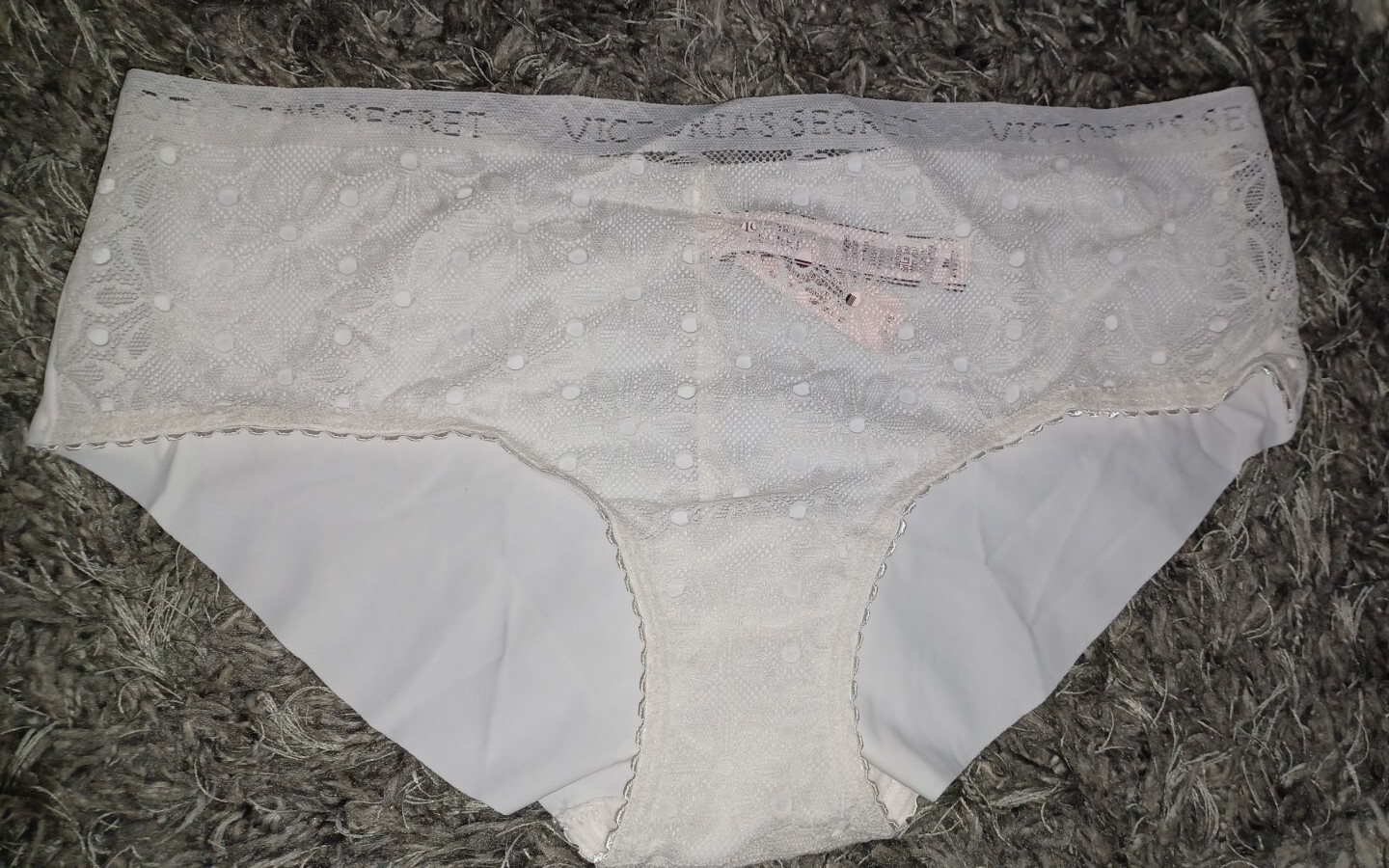 Vs logo/floral lace front no show hiphugger panty NEW SIZE medium white