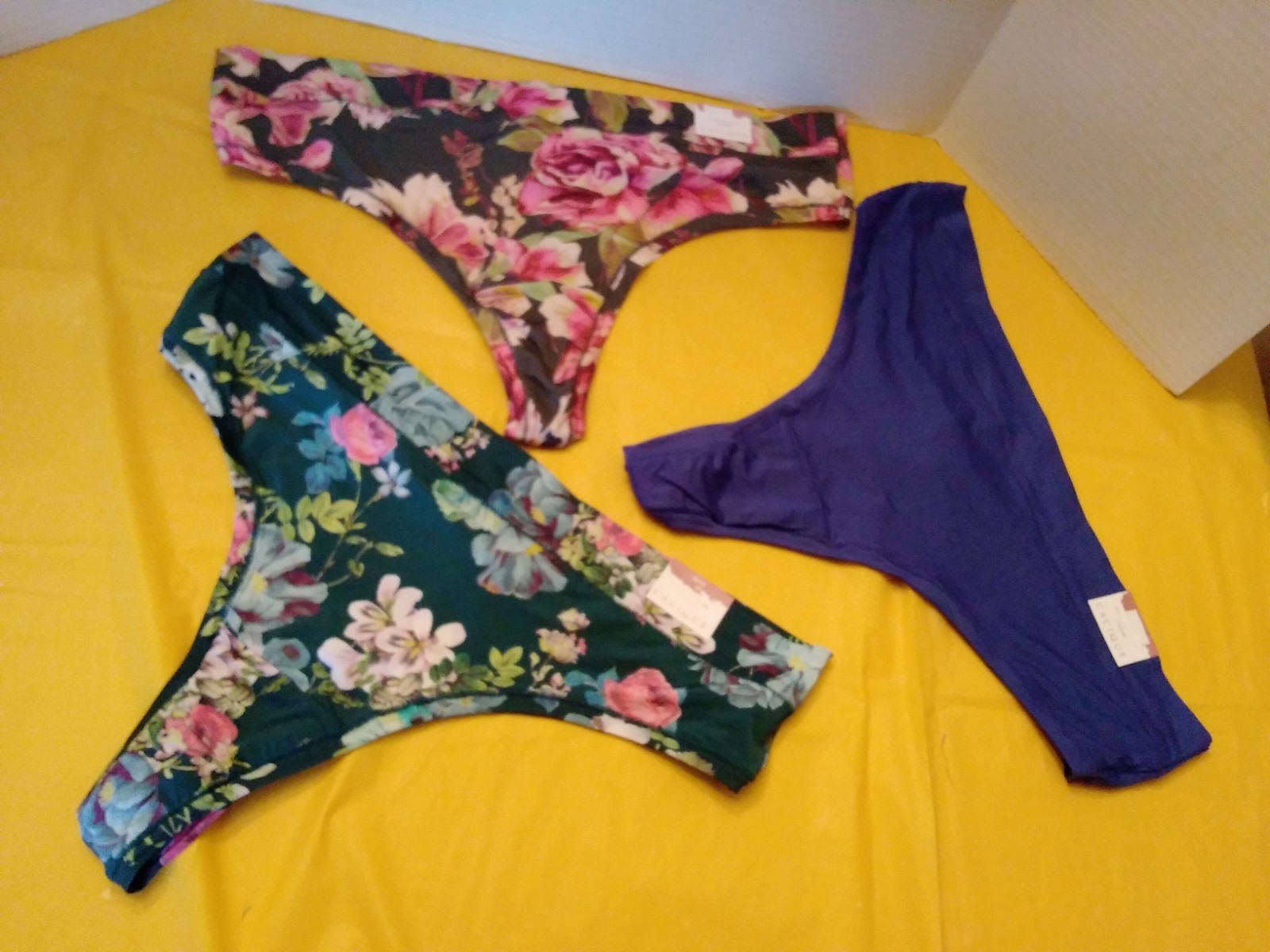Panties Lot of 3 Lane Bryant Cacique 18/20 Comfort Bliss Thong Panty
