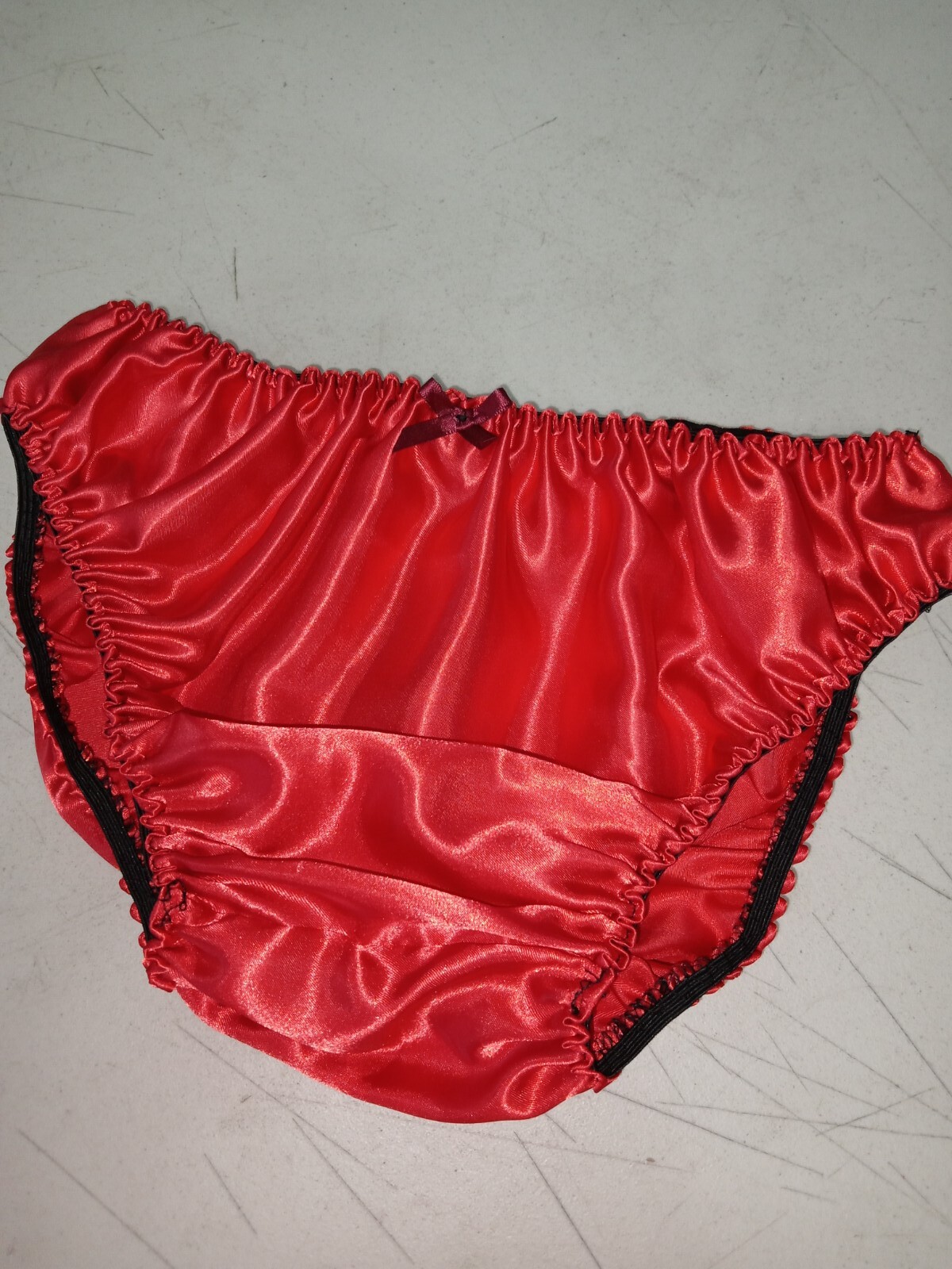 FABULOUS BEAUTIFUL HANDMADE UNISEX IVORY SILKY SATIN BIKINI PANTIES