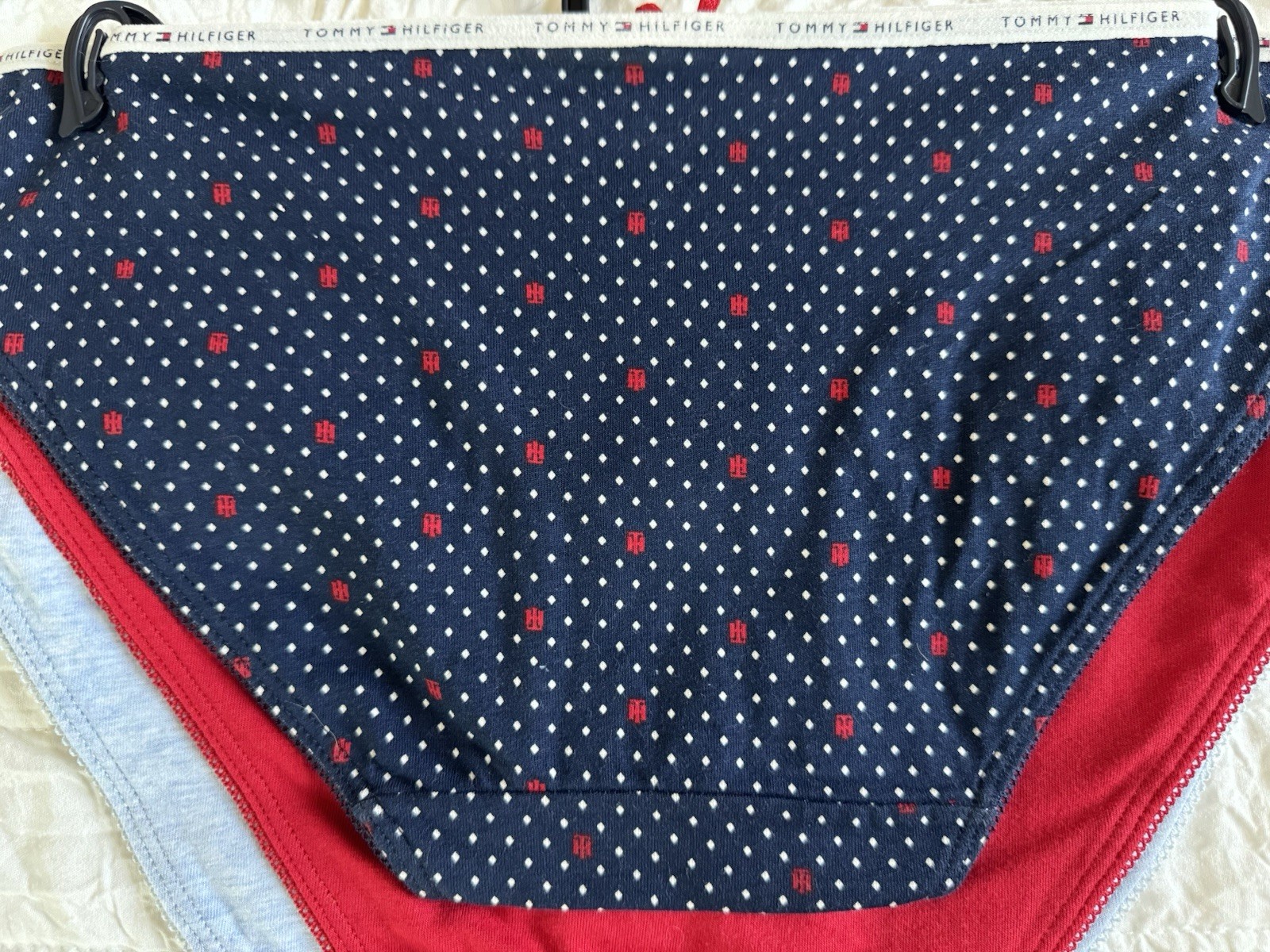 Tommy Hilfiger Women’s Bikini Panties 3 Pack Blue Red Navy Size Small NWT $39.50